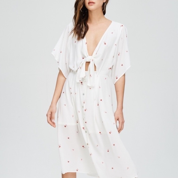 Crescent Dresses & Skirts - Floral Tie Front Dress